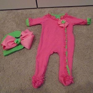 *EUC* 2 pc set Hot pink/lime layette+hat CUTE!!!